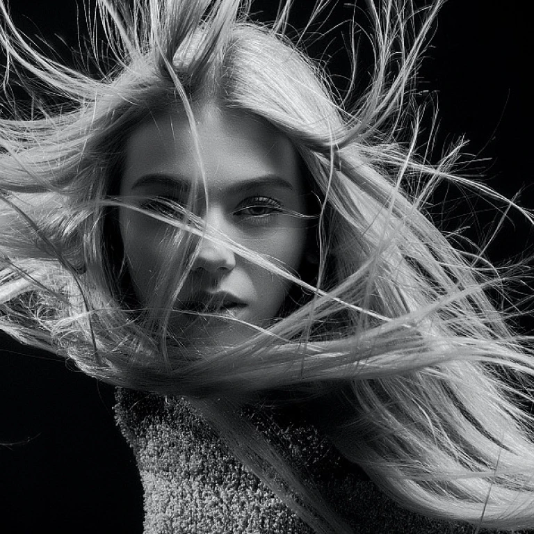 Les bienfaits des masques d'argile pour cheveux bouclés et texturés