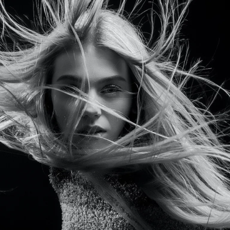 Tout savoir sur les mèches x pression pour cheveux bouclés et texturés